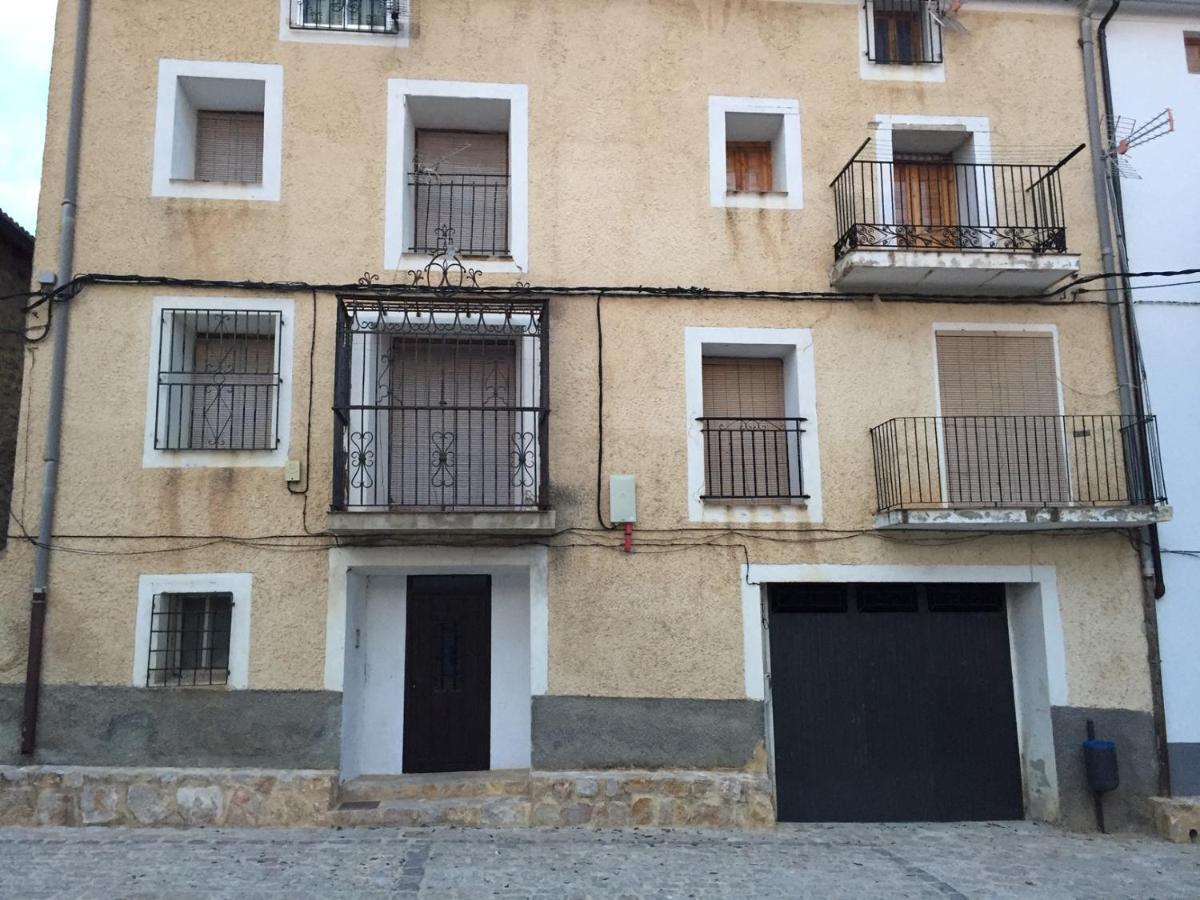 Casa Valentina Y La Buhardilla Salvacanete Exterior foto